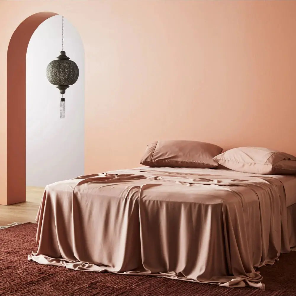 The Ultimate Battle: Microfiber vs Cotton Sheets - Which is Better for You?