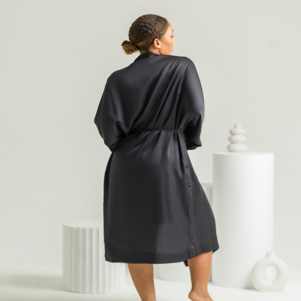Onyx | Signature Sateen Robe Made With 100% Organic Bamboo #Color_onyx
