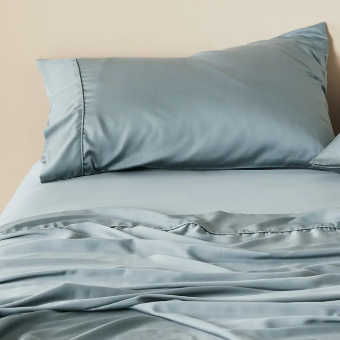 Bamboo Signature Sateen Fitted Sheet 100 Bamboo Lyocell ettitude