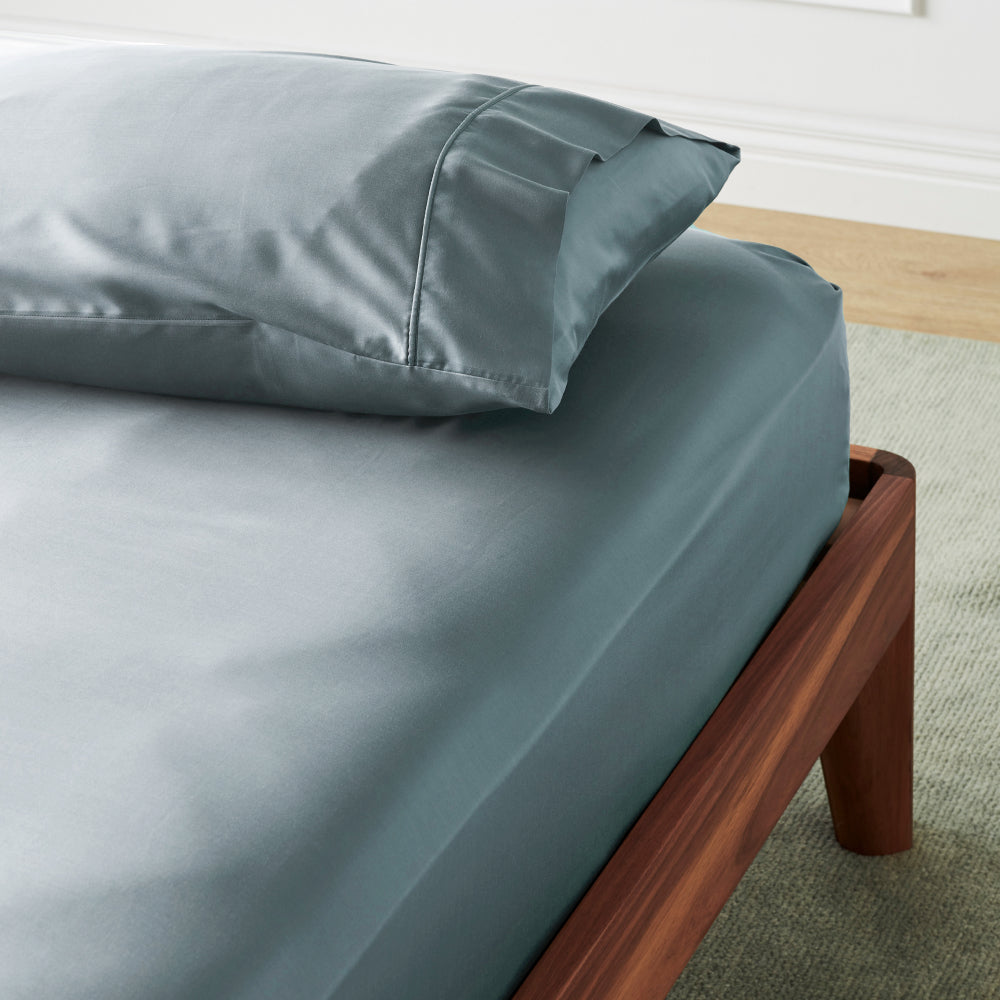 Sea | Signature Sateen Fitted Sheet Made with 100% Organic Bamboo #Color_sea