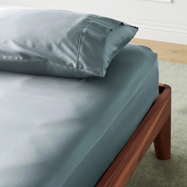 Bamboo Signature Sateen Fitted Sheet 100 Bamboo Lyocell ettitude